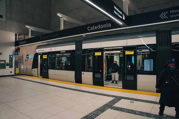 Wie kÃ¶nnen Passagiere zu einem umweltfreundlicheren Kreuzfahrterlebnis beitragen?